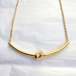 NWT The Limited Knotted Bar Choker Gold Tone Necklace Versatile Modern